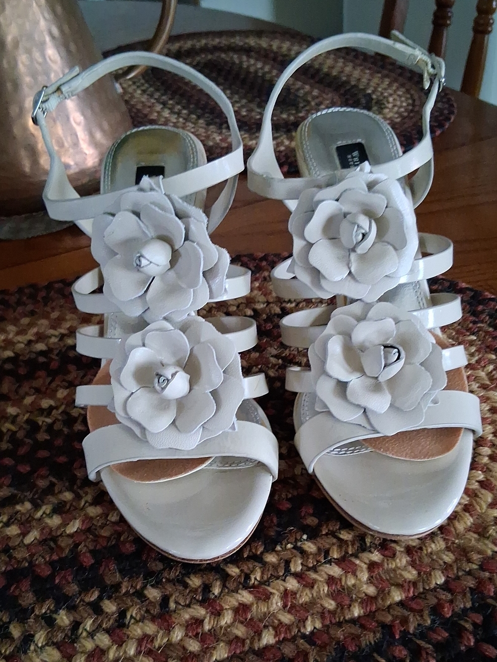 Floral Strappy Cream  Heels with Ankle Strap Sz.7.5